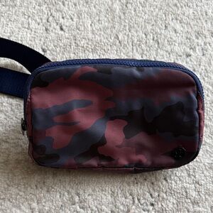 Lululemon Maroon Camo Belt bag/ Pouch